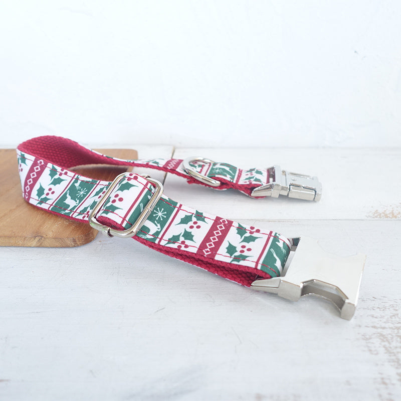 Christmas Deer Dog Collar & Leash Set | Light Gold Polyester Christmas Dog Accessories