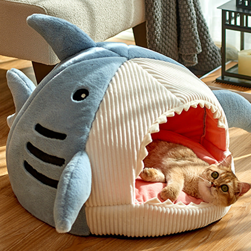 Shark Cat/Dog Kennel - Semi-Closed Warm Yurt for All Seasons